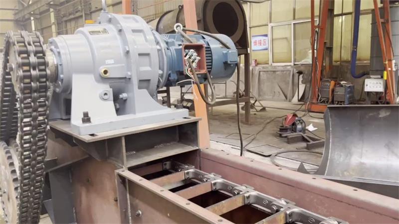 刮板輸送機(jī)創(chuàng)新升級(jí),開啟工業(yè)生產(chǎn)新時(shí)代